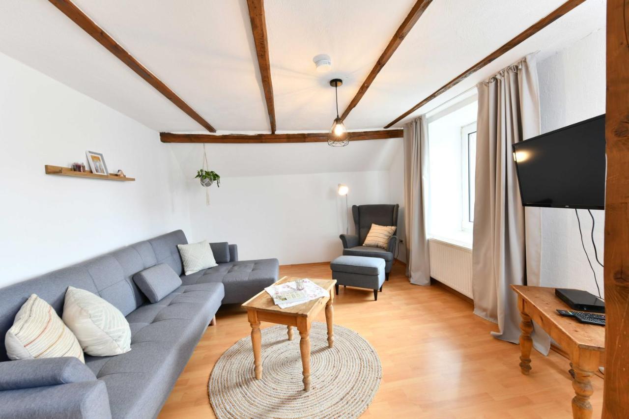 Ferienwohnung Im Alten Bauernhaus 린들라 외부 사진